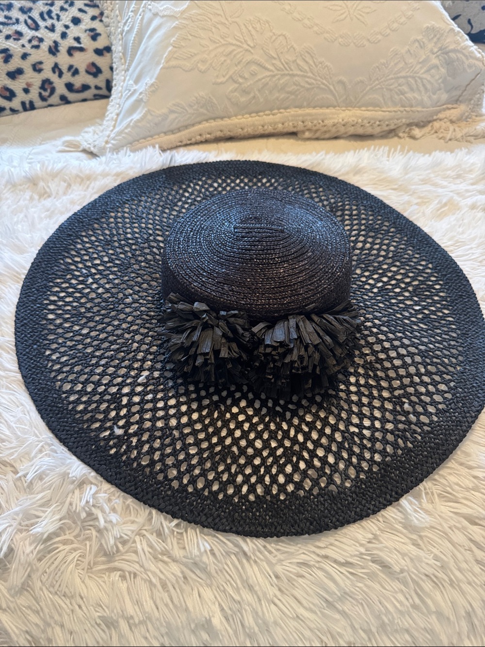 Zara Black Straw Wide-Brimmed Hat w/ Decorative Flowers